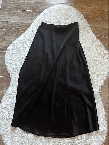 Zara Saten etek