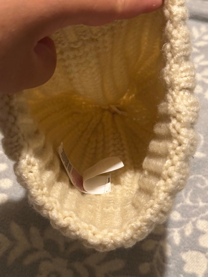 Kadın Beyaz Örgü Bere - Görsel 4