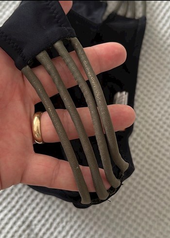 Siyah Elastik Askılı Kadın Bikini Altı - Görsel 4