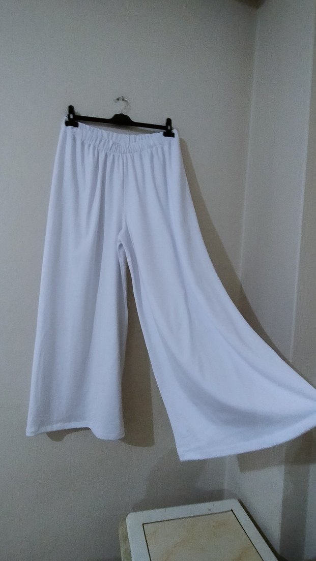 Beyaz Rahat Kesim Midi Pamuk Pantolon - Görsel 2