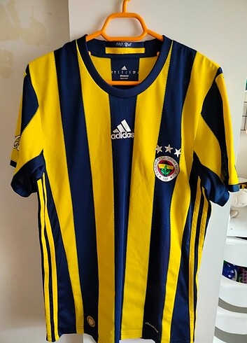 Fenerbahçe 110. yıl çubuklu forma