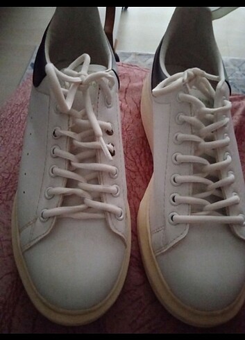 40 Beden beyaz Renk Alexander McQueen ayakkabı 
