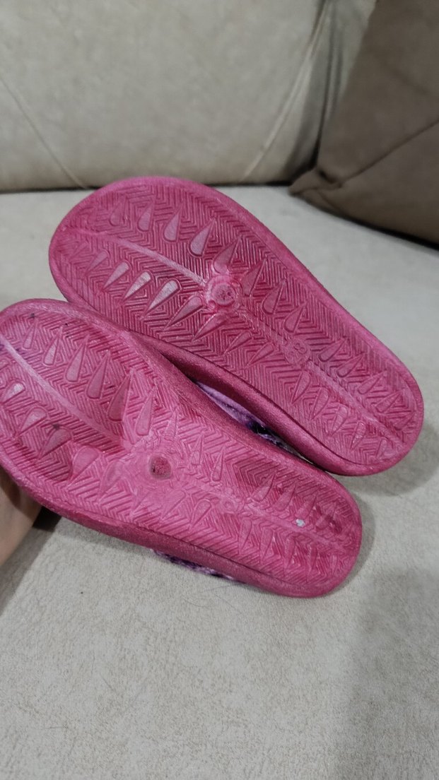 Nakışlı Pembe Kız Çocuk Ev Terliği - Görsel 3