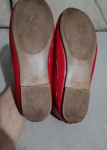 Kız Çocuk Kırmızı Tokalı Babet - Görsel 3