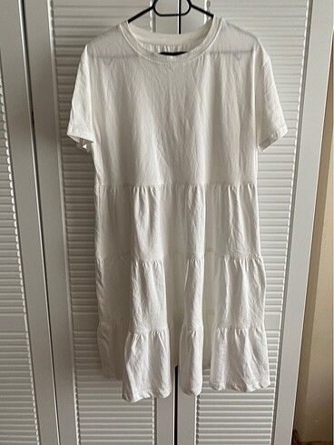 Bershka Elbise