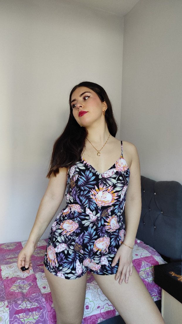 Çiçek Desenli Mini Tulum - Görsel 2