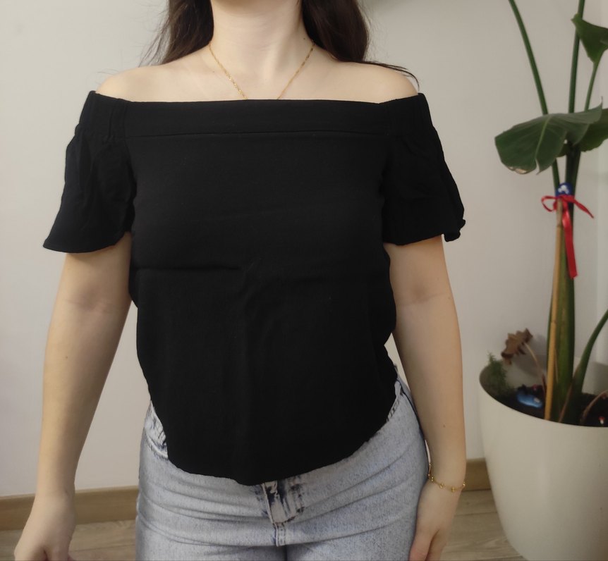 Siyah Kayık Yaka Kadın Bluz - Görsel 2