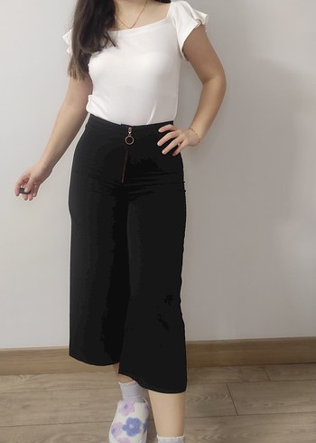 Siyah Geniş Kesim Kadın Pantolon - Görsel 3