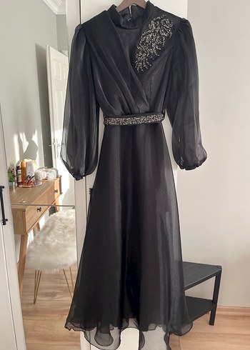 Nakışlı Siyah Uzun Kollu Uzun abiye - Görsel 3