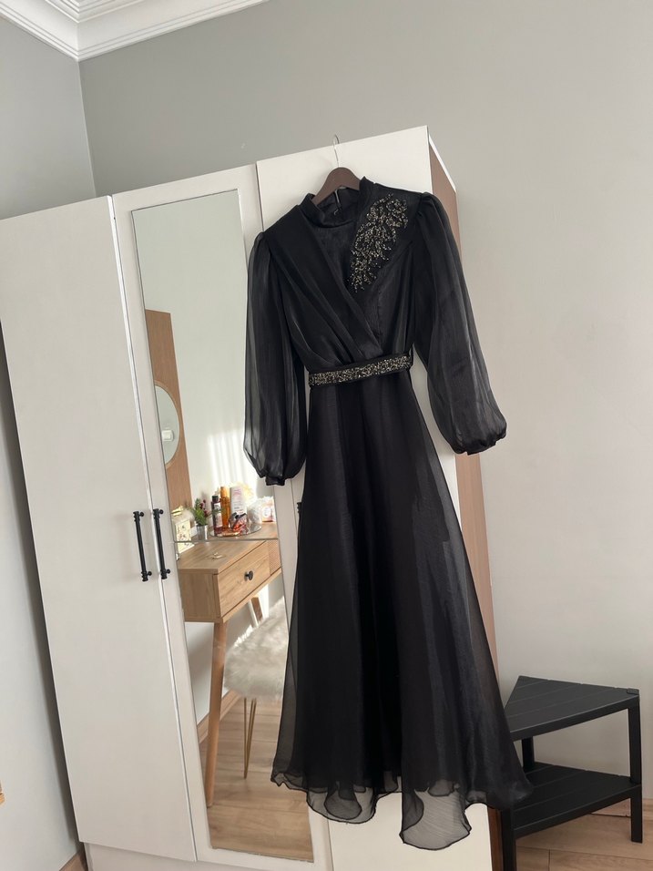 Nakışlı Siyah Uzun Kollu Uzun abiye - Görsel 5