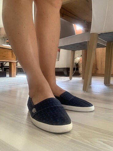 LACOSTE KUMAŞ BABET AYAKKABI
