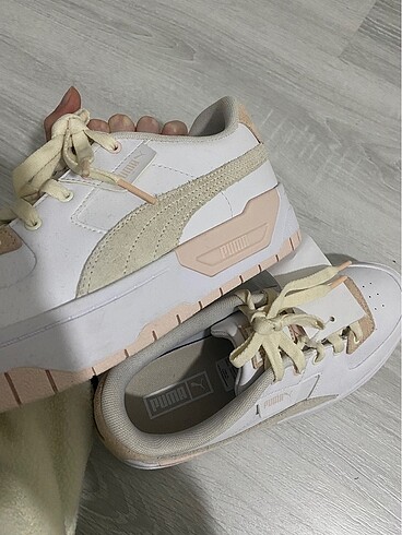 38 Beden beyaz Renk Puma ayakkabı