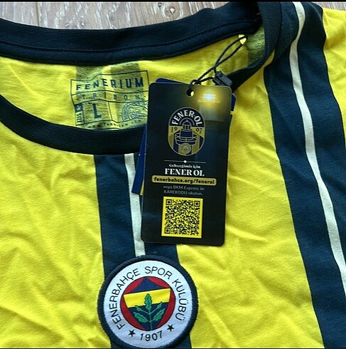 13-14 Yaş Beden Fenerbahçe forması tişörtü