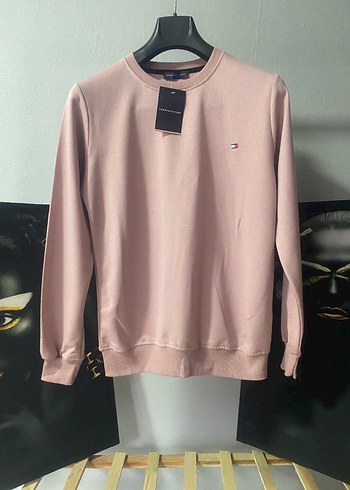 Tommy Hilfiger TOMMY HİLFİGER ERKEK SWEATSHİRT M BEDEN İLANI