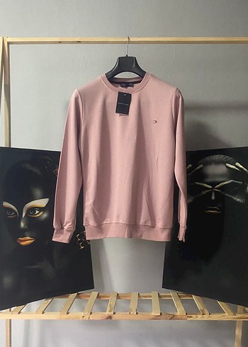 TOMMY HİLFİGER ERKEK SWEATSHİRT XXL BEDEN İLANI