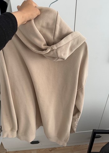 Bej Yüksek Yakalı Salaş Sweatshirt