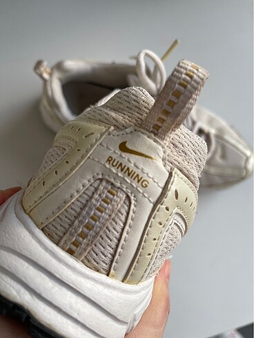 38 Beden Nike koşu ayakkabısı