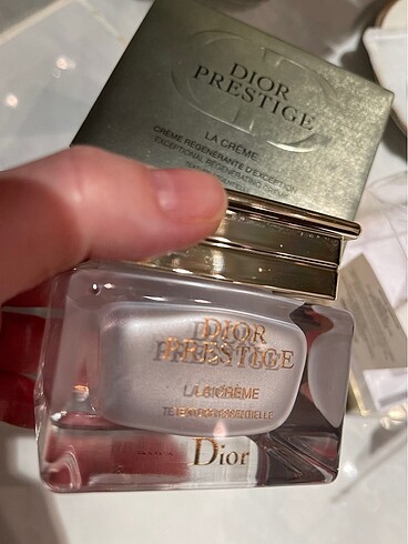 Dior Prestige krem