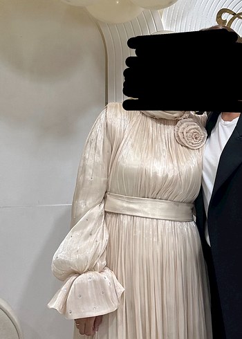 38 Beden ten rengi Renk Tesettür şık abiye elbise