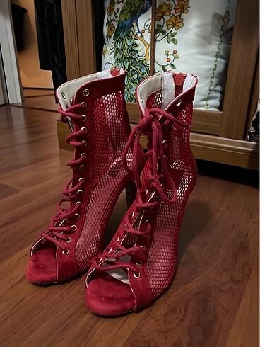 Kirmizi HIGH HEELS TOPUKLU