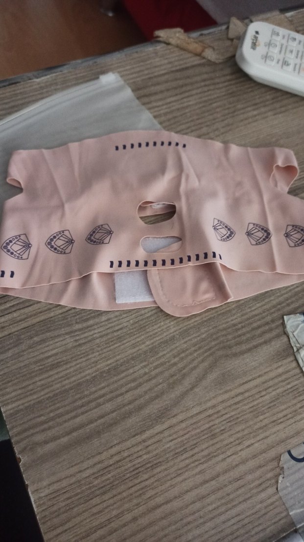 Kadınlar için Yüz Şekillendirici Maske - Görsel 4