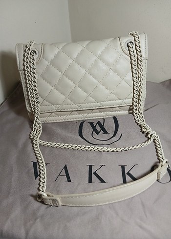 Beden beyaz Renk stradivarius Zincir Detaylı Beyaz Kadın Deri Çanta