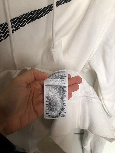 m Beden beyaz Renk orijinal nike sweatshirt