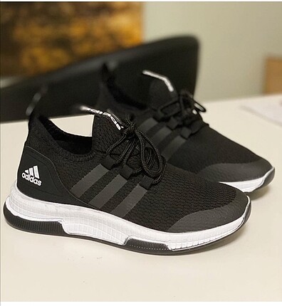 Adidas Spor Ayakkabı