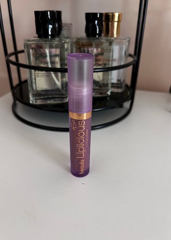 Beaulis lipgloss
