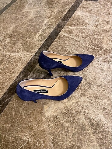 37 Beden Deri stiletto