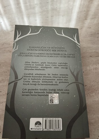 Gölge ve Kemik - Leigh Bardugo - Görsel 2