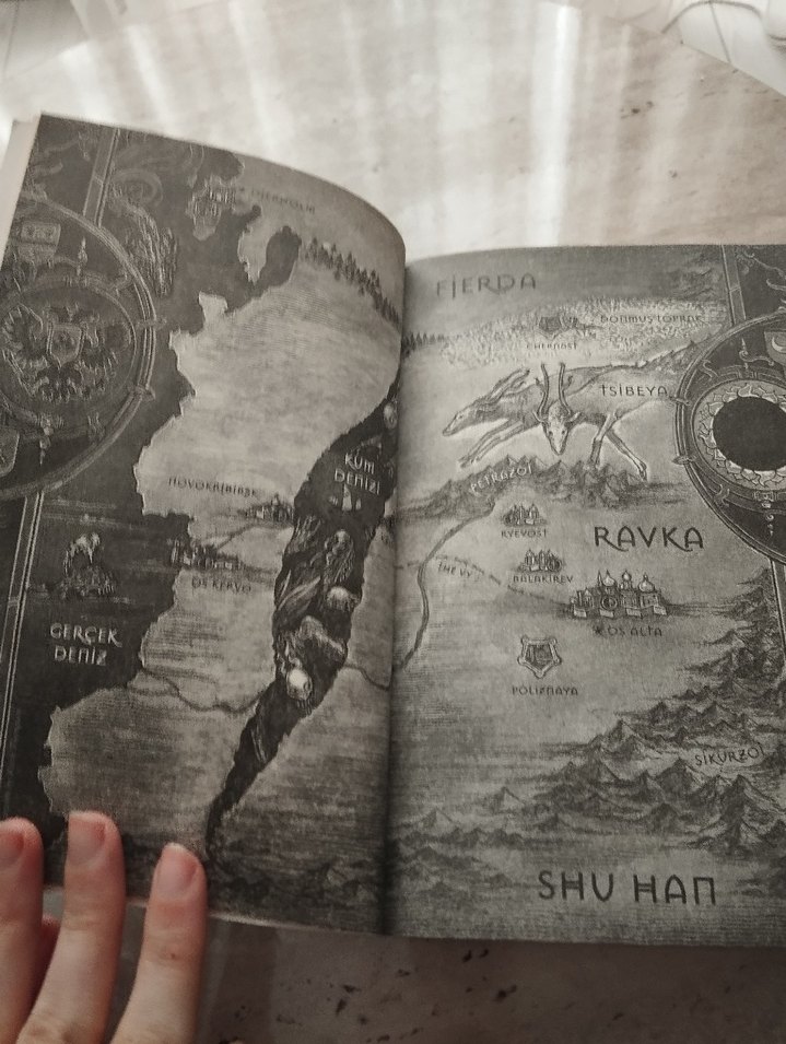 Gölge ve Kemik - Leigh Bardugo - Görsel 5