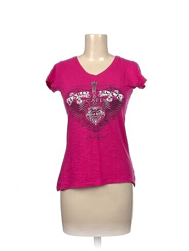 Hard Rock T-shirt %70 İndirimli.