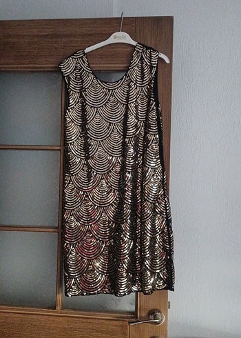 mini elbise 40 42 beden olur