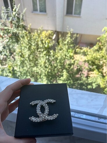  Beden Broş