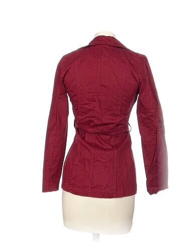 36 Beden Diğer Trenchcoat %70 İndirimli.