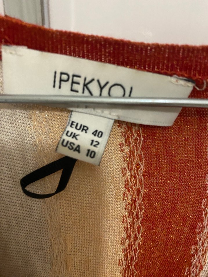 İpekyol Bej Çizgili V Yaka Piliseli Uzun triko Elbise 40 - Görsel 4