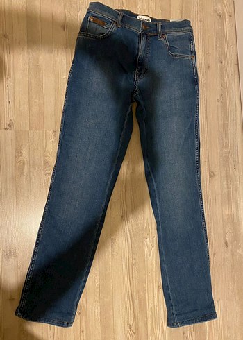 Jack jones m sweatshirt ve wrangler jean 29 - Görsel 3