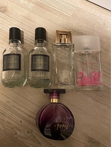 Parfüm şişesi