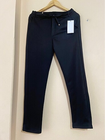 Siyah erkek jogger kumaş pantolon