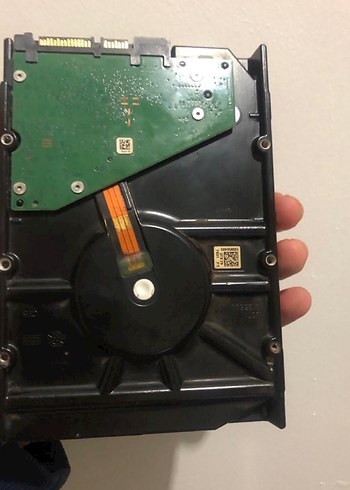 Beden Seagate Skyhawk Turkuaz Sabit Disk 8 tb harddisk