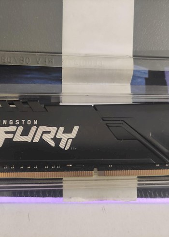 Beden 16Gb 3200Mhz ram temiz ( ömür boyu garantili)
