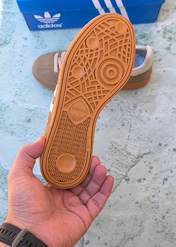 37 Beden Bej Süet Adidas Kadın Spor Ayakkabı