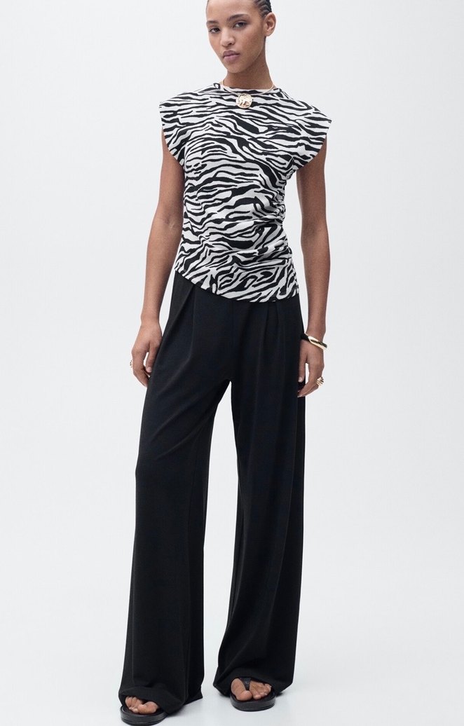 Zebra Desenli Kolsuz Bluz - Görsel 3