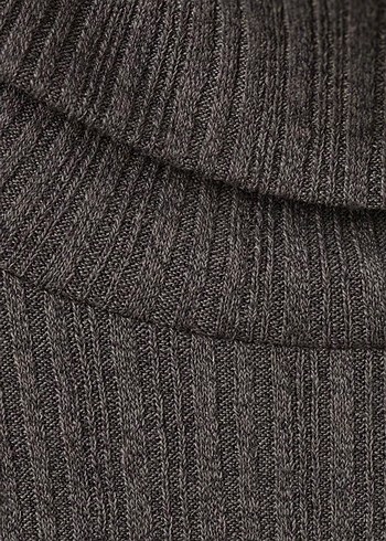 Balıkçı Yaka Çan Kollu Kazak - Görsel 5