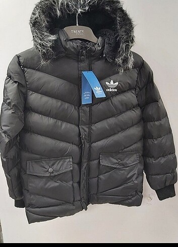 Adidas erkek çocuk mont 