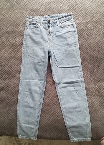 Mom jean