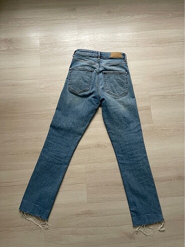 34 Beden mavi Renk Zara Pantolon