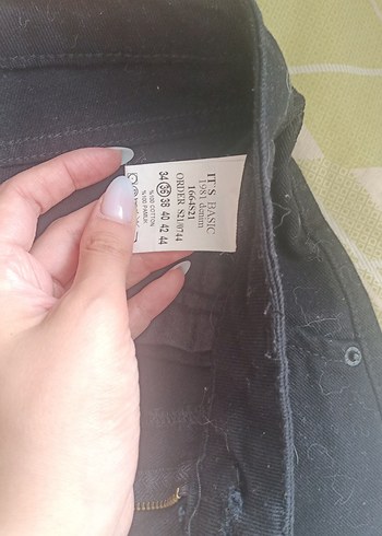 36 Beden Siyah Yüksek Bel Mini Denim Şort