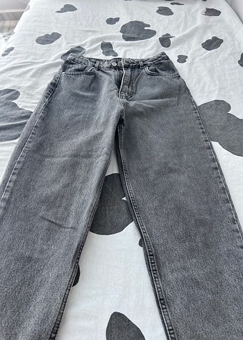 m Beden Gri Salaş Kesim Kadın Denim Jean